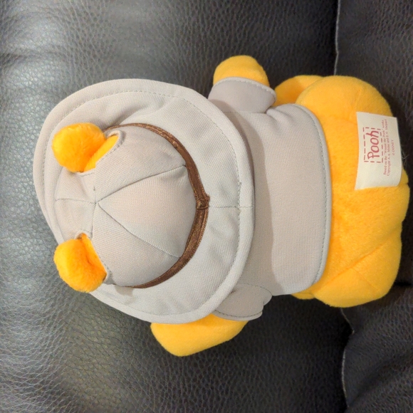 Rare find 💎 Scout Winnie the Pooh plush - Picture 2 of 5